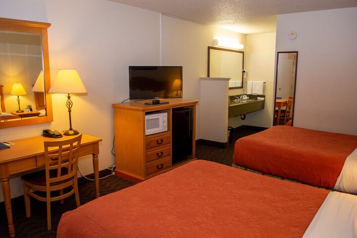 Room 16 of 29