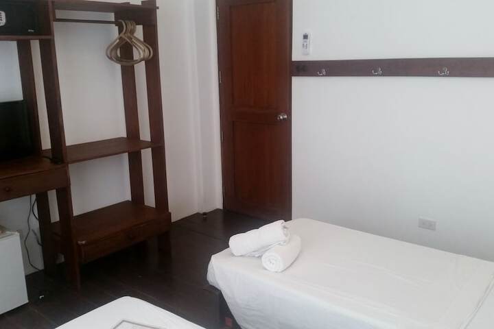 Room 8 of 50