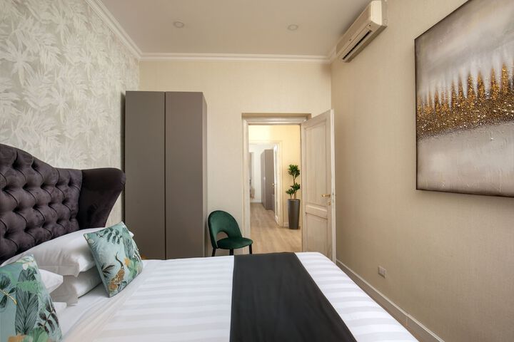 Room 79 of 289
