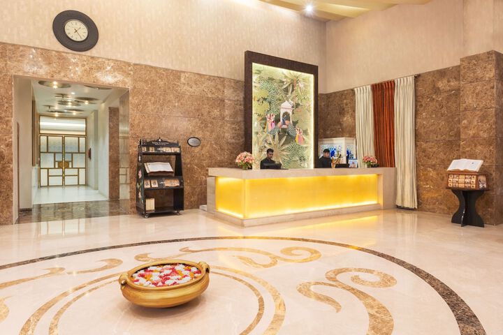 Guest Lobby