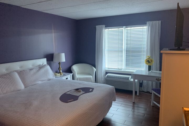 Room 12 of 42