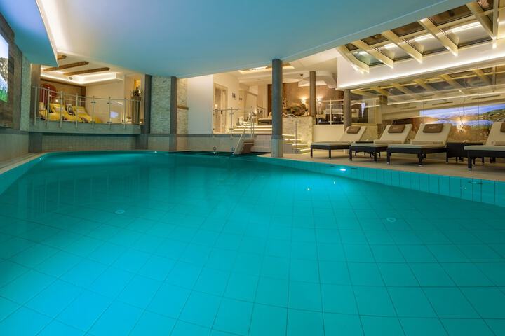 Pool 46 of 72