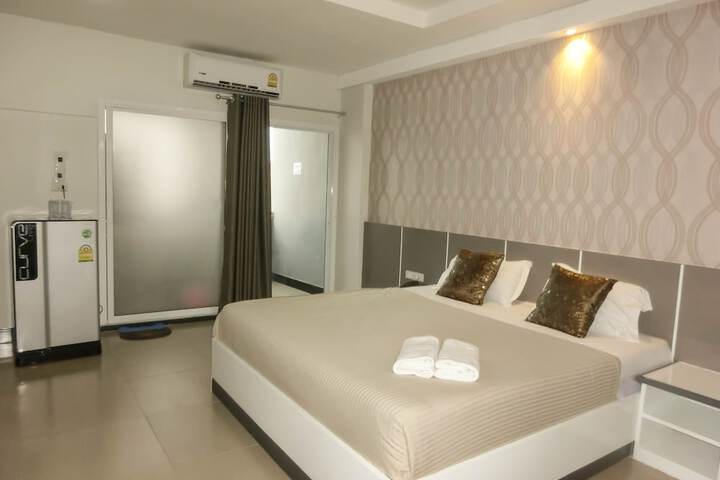 Room 17 of 21