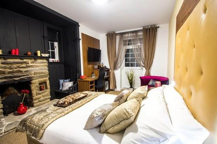 Room 20 of 43