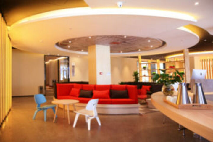 Hotel Interior 60 of 79