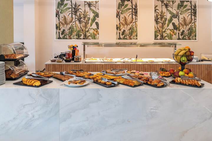 Dining 158 of 187