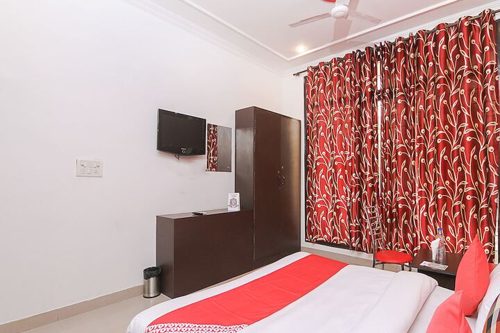 Room 20 of 25