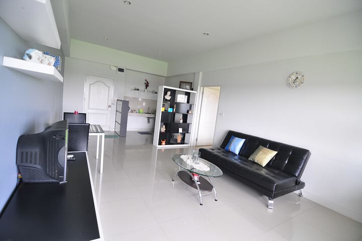 Room 11 of 21