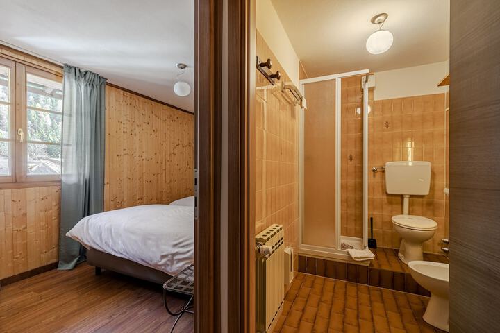Room 20 of 71