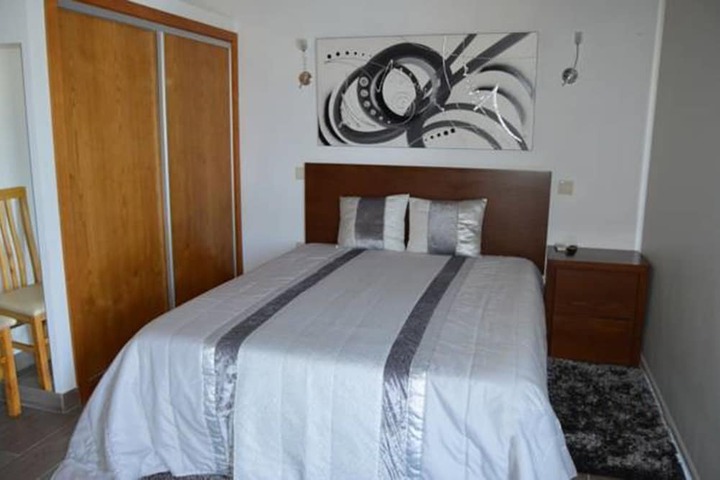 Room 18 of 110