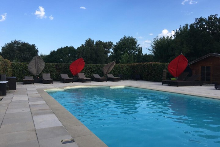 Pool 36 of 55