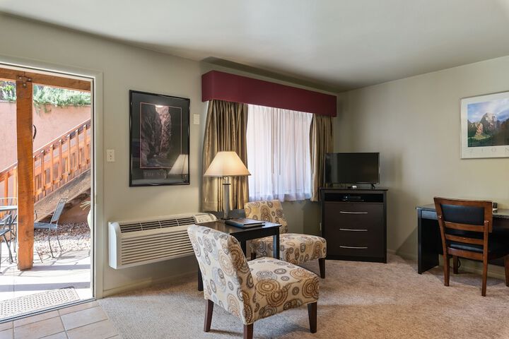 Room 49 of 165