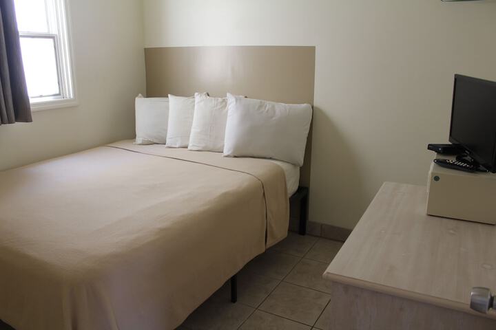 Room 5 of 58