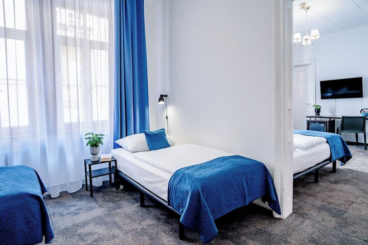 Room 25 of 75