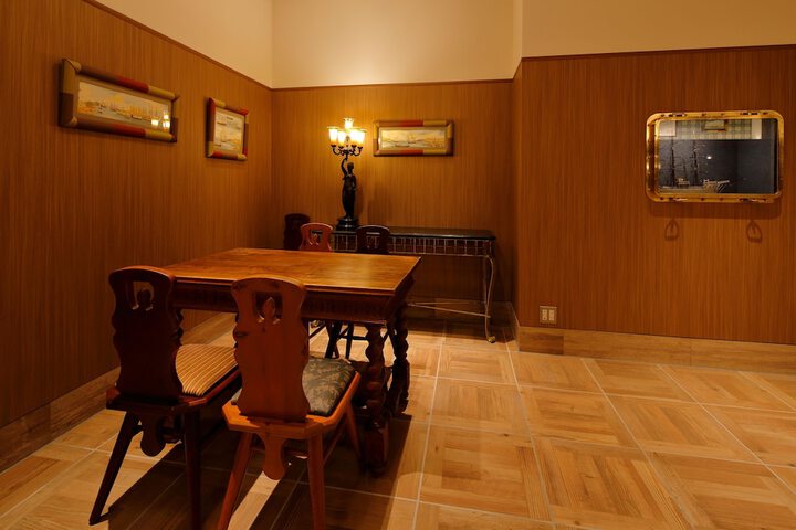 Hotel Interior 5 of 45