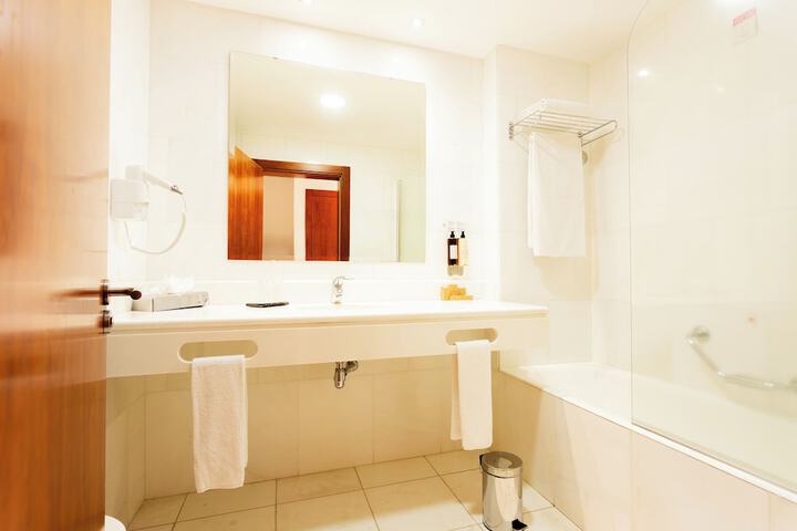 Room 20 of 59