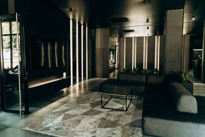 Hotel Interior 7 of 32