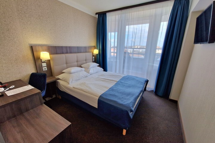 Room 36 of 139