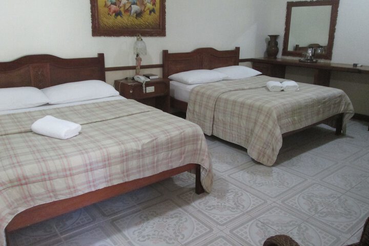 Room 6 of 51