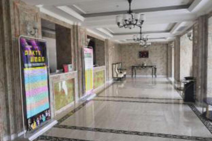General 6 of 23