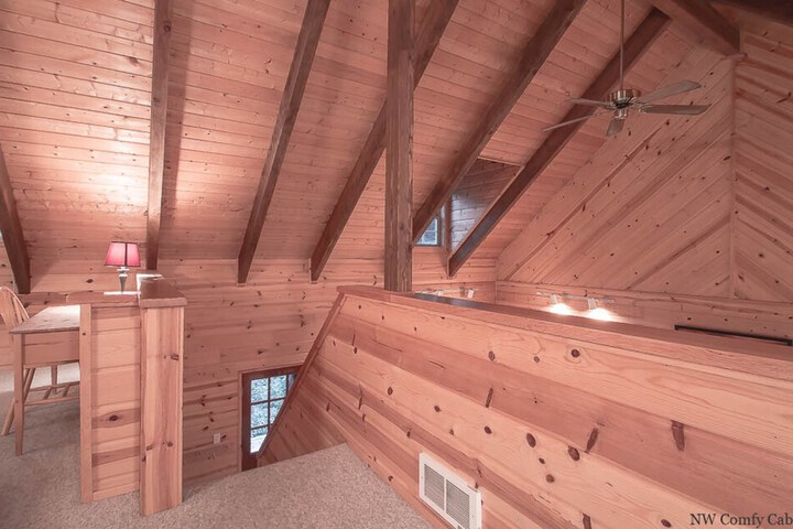 Room 3 of 6