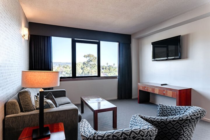 Room 32 of 56