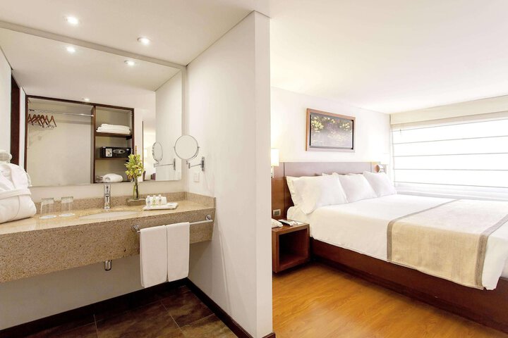 Room 21 of 71