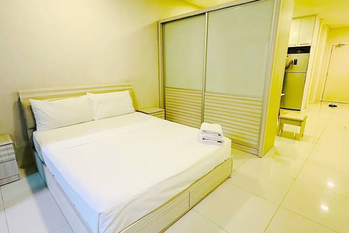 Room 6 of 41