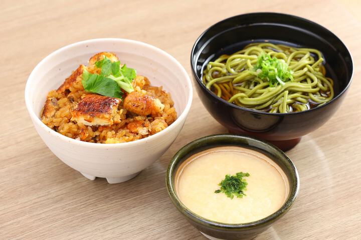 Dining 49 of 73