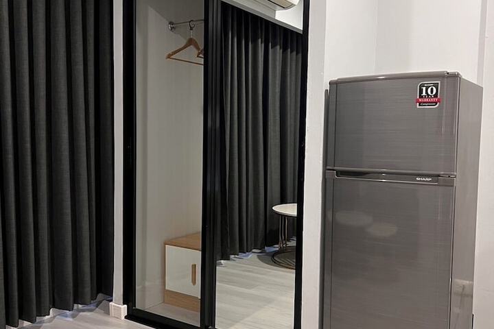 Room 45 of 93