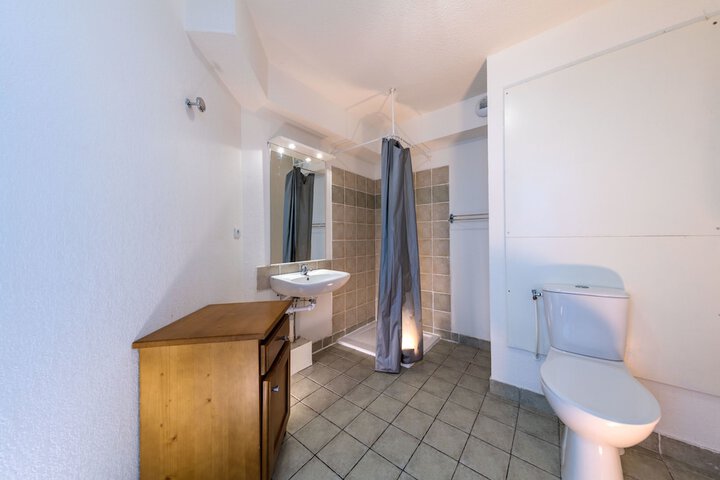 Clean Restrooms