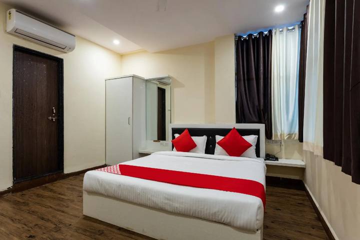 Hotel O SHREE RAJ PALACE