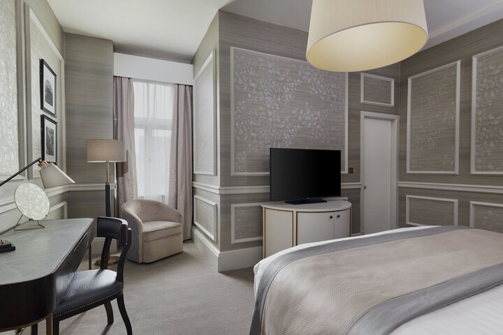 Room 35 of 109