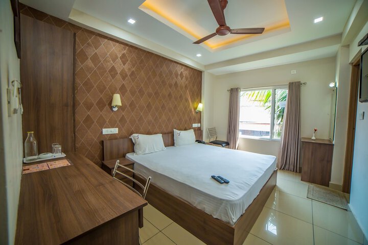 Room 10 of 41