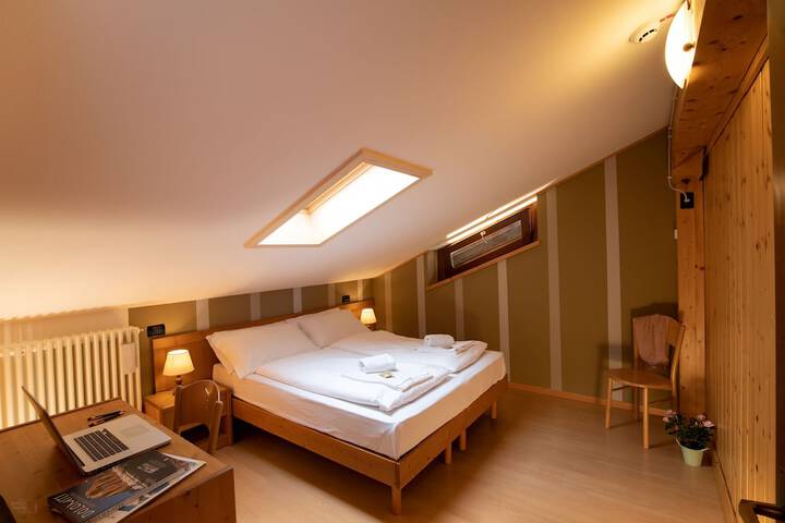 Room 26 of 78