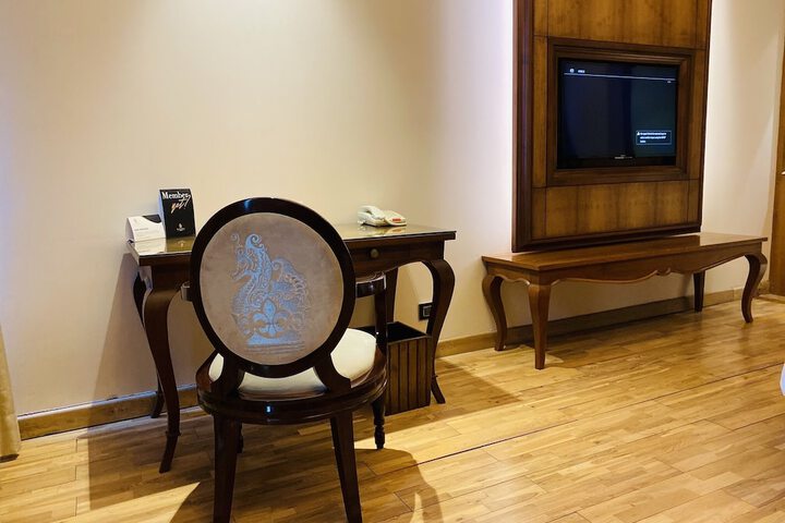 Room 20 of 71