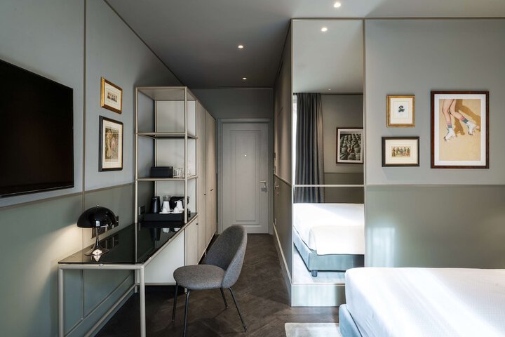 Room 20 of 151