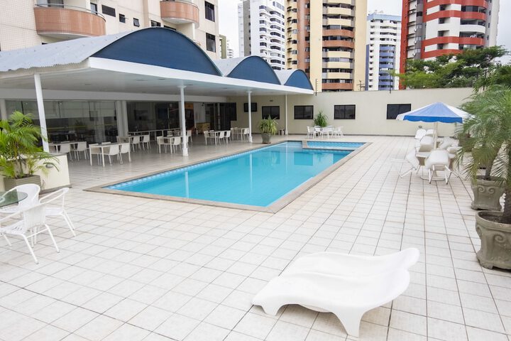 Pool 44 of 86