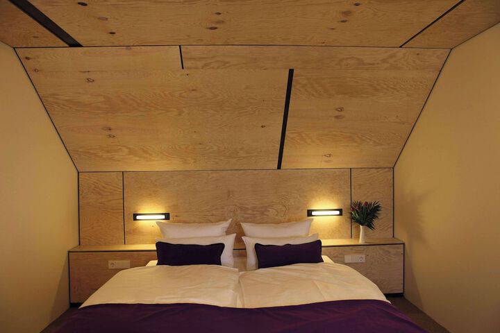 Room 20 of 91