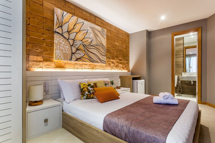 Room 5 of 46
