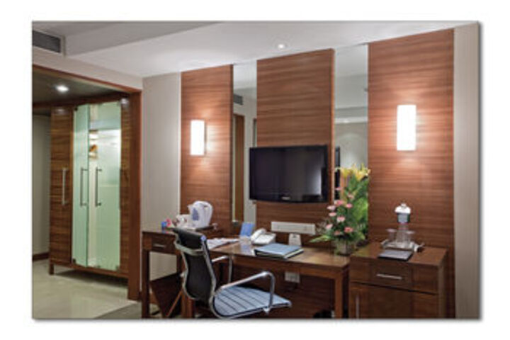 Room 27 of 45