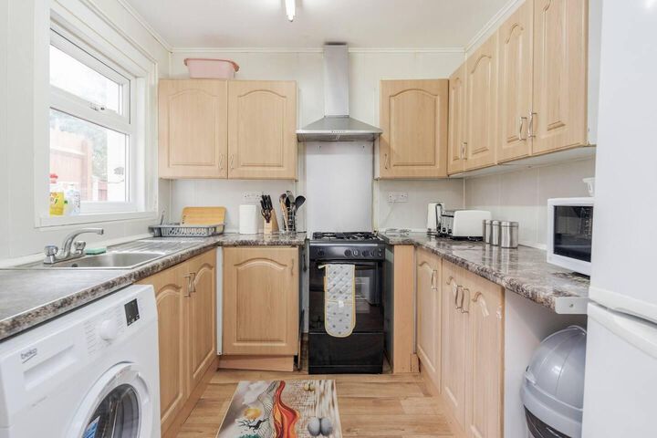 Impeccable and Welcoming 3 bed House in London