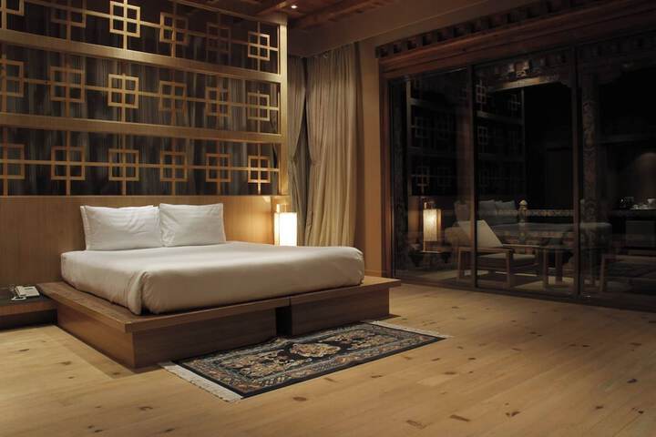 Room 7 of 34