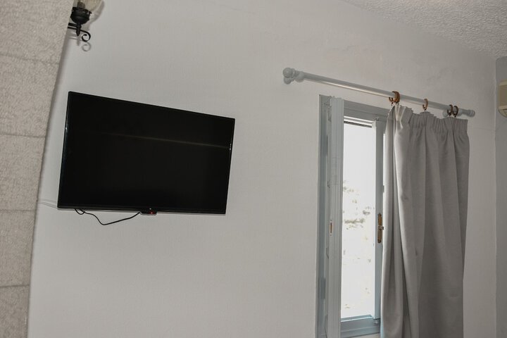 Room 36 of 106