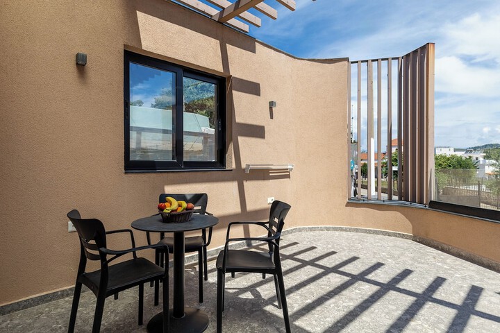 Terrace/Patio 20 of 25
