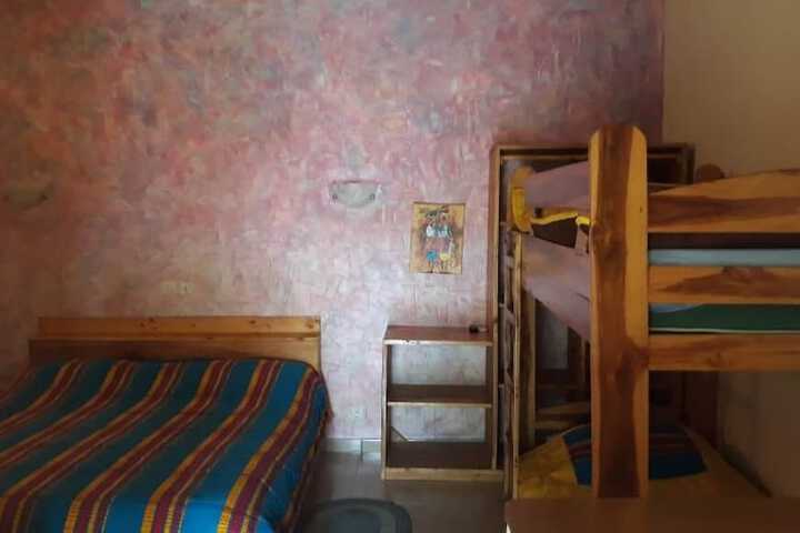 Room 28 of 90