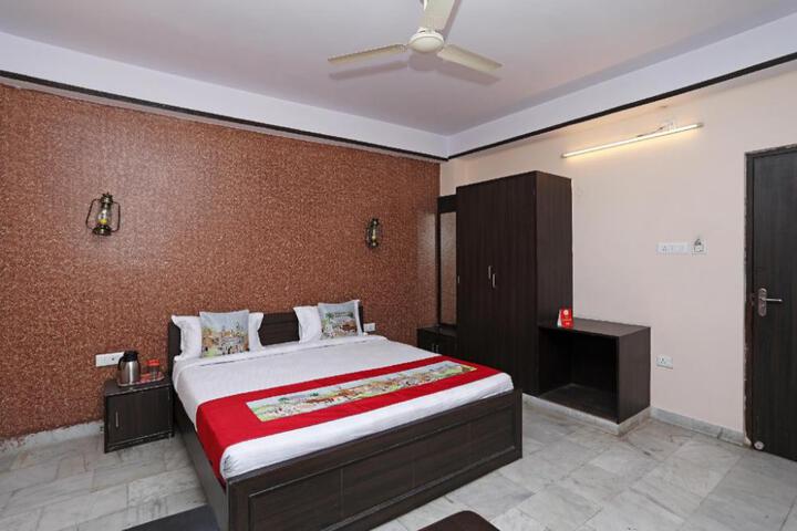 Hotel Anand Palace