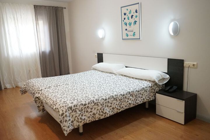 Room 5 of 30