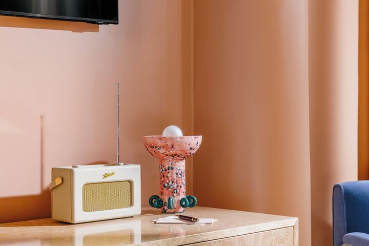 Room 15 of 69