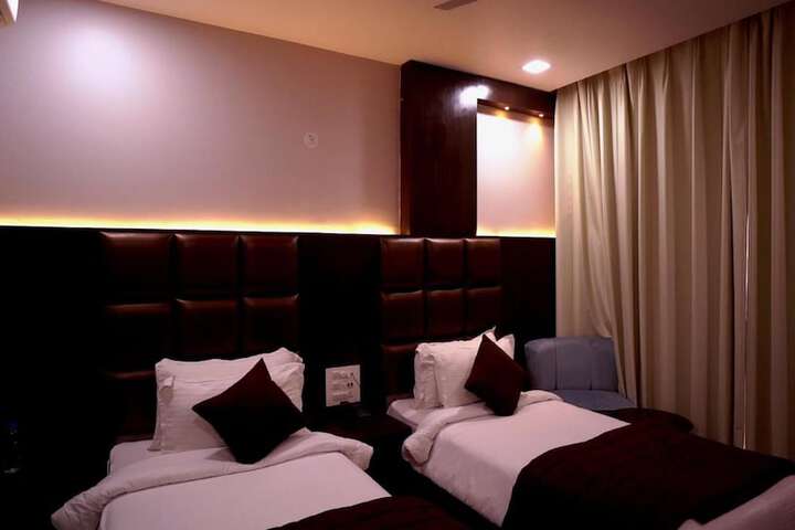 Room 15 of 45